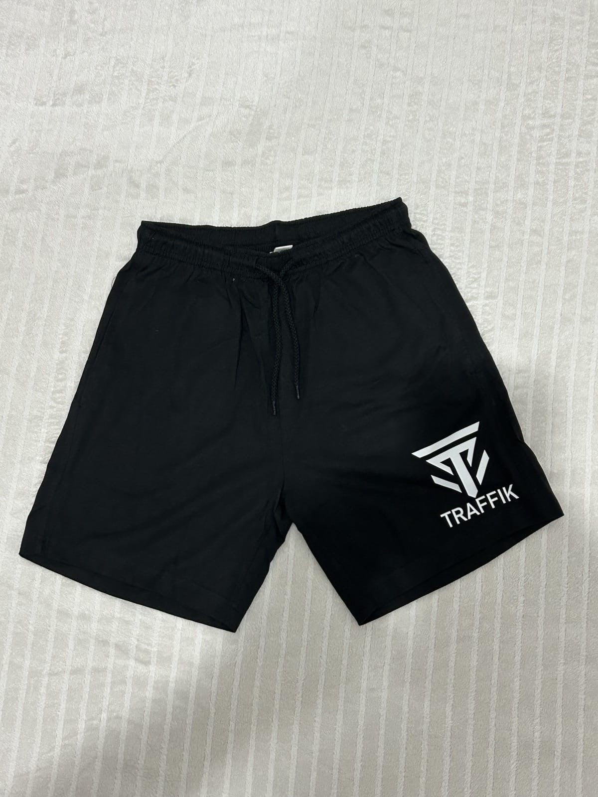 PANTALONI CORTI NERI TRAFFIK